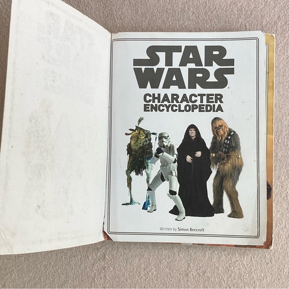 Star Wars Character Encyclopedia Paperback Book-2011-Heroes, Villains, & More! - Picture 3 of 8